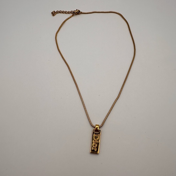 Dior necklace - Picture 11 of 11